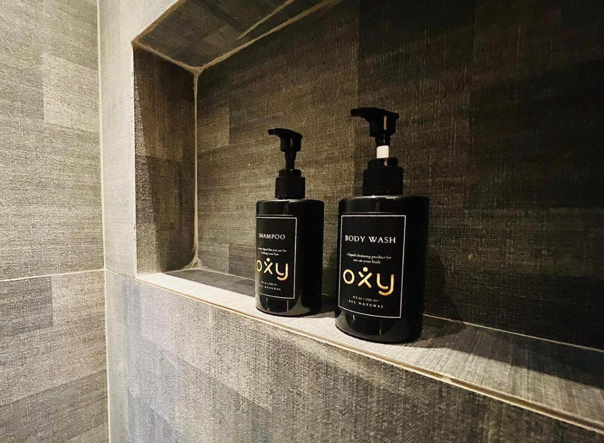 Oxy Suites G-03 At Shop House Meisterstadt Pollux Habibie Batam Esterno foto